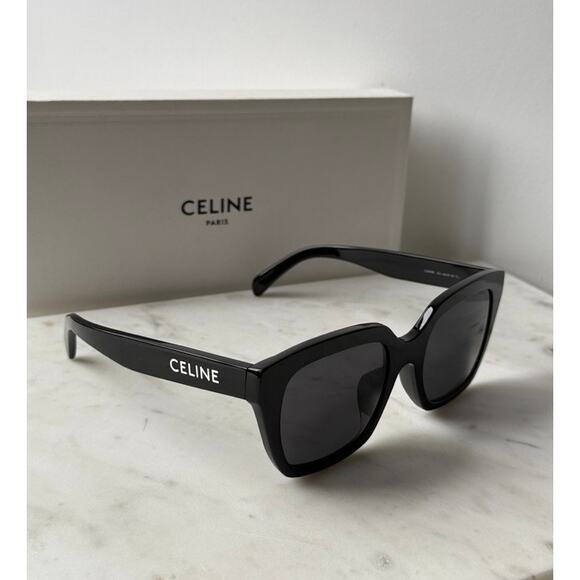 NEW Celine CL40198F Logo Unisex Black Squared Sunglasses - Picture 1 of 8